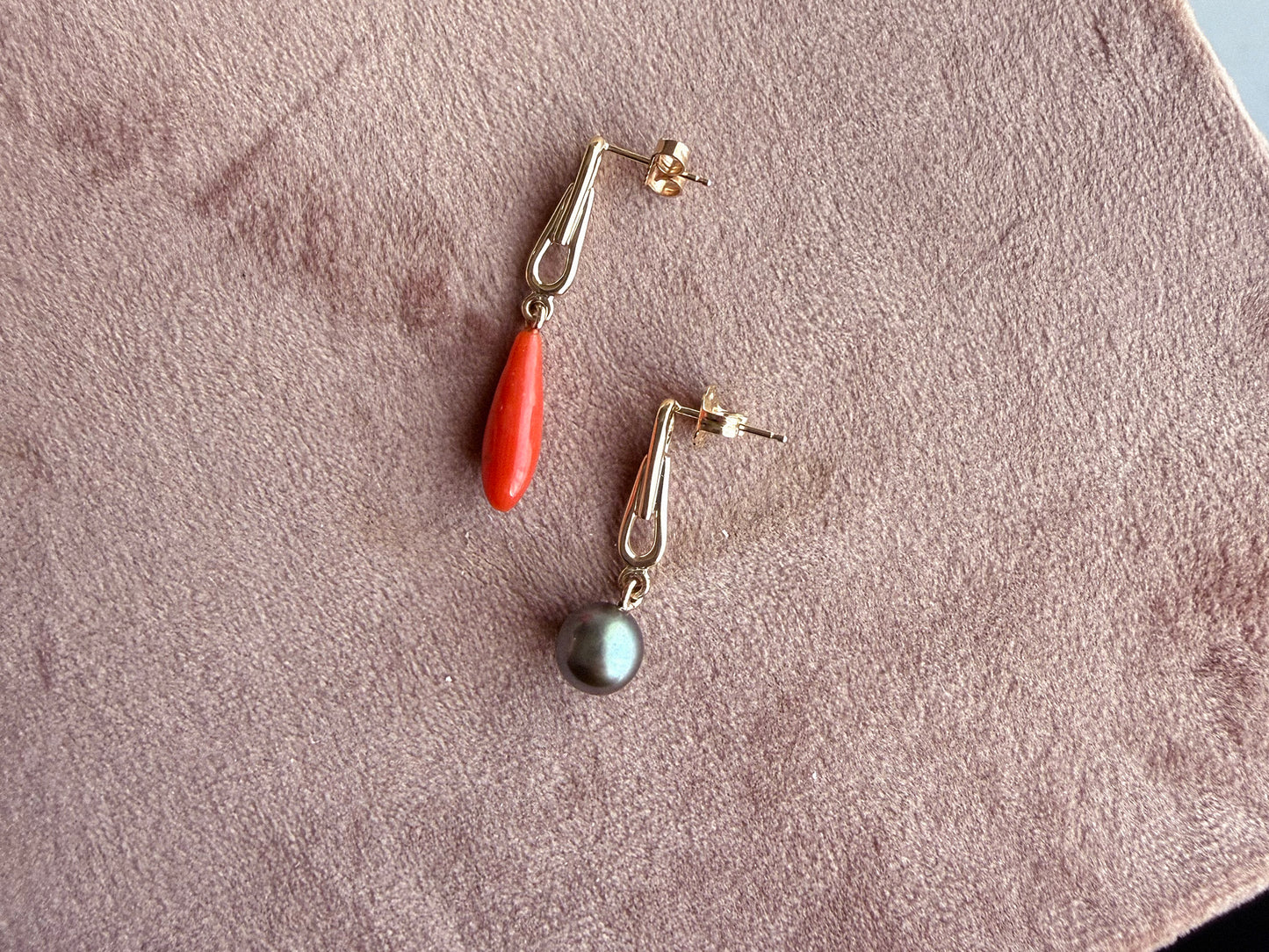 Barleycorn Chain Drop Earrings with Coral & Pearl