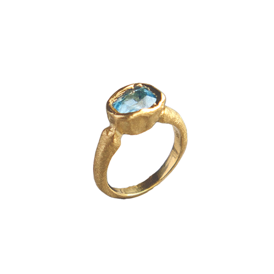 Aquamarine Ring in 18kt Gold