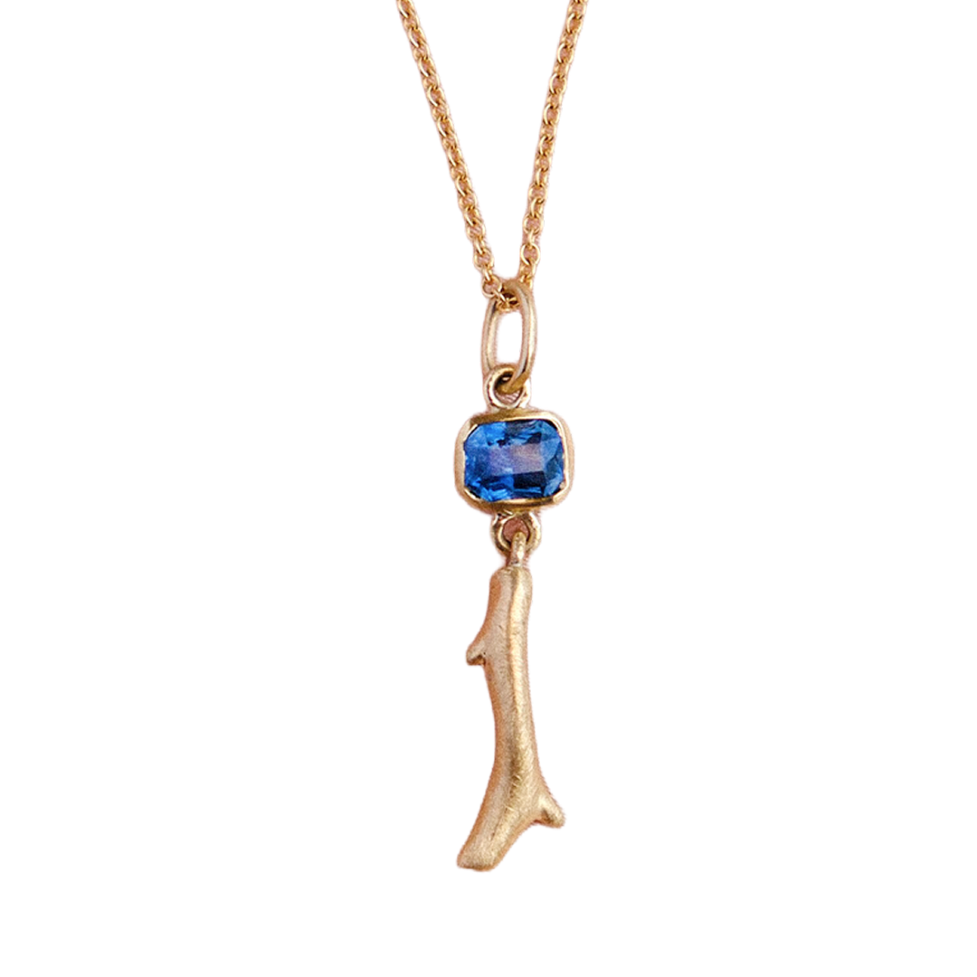 Coral Branch Pendant with Sapphire in 18kt Gold