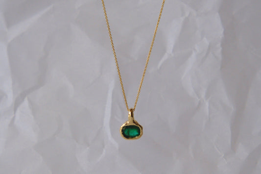 Oval Emerald - Pendant III