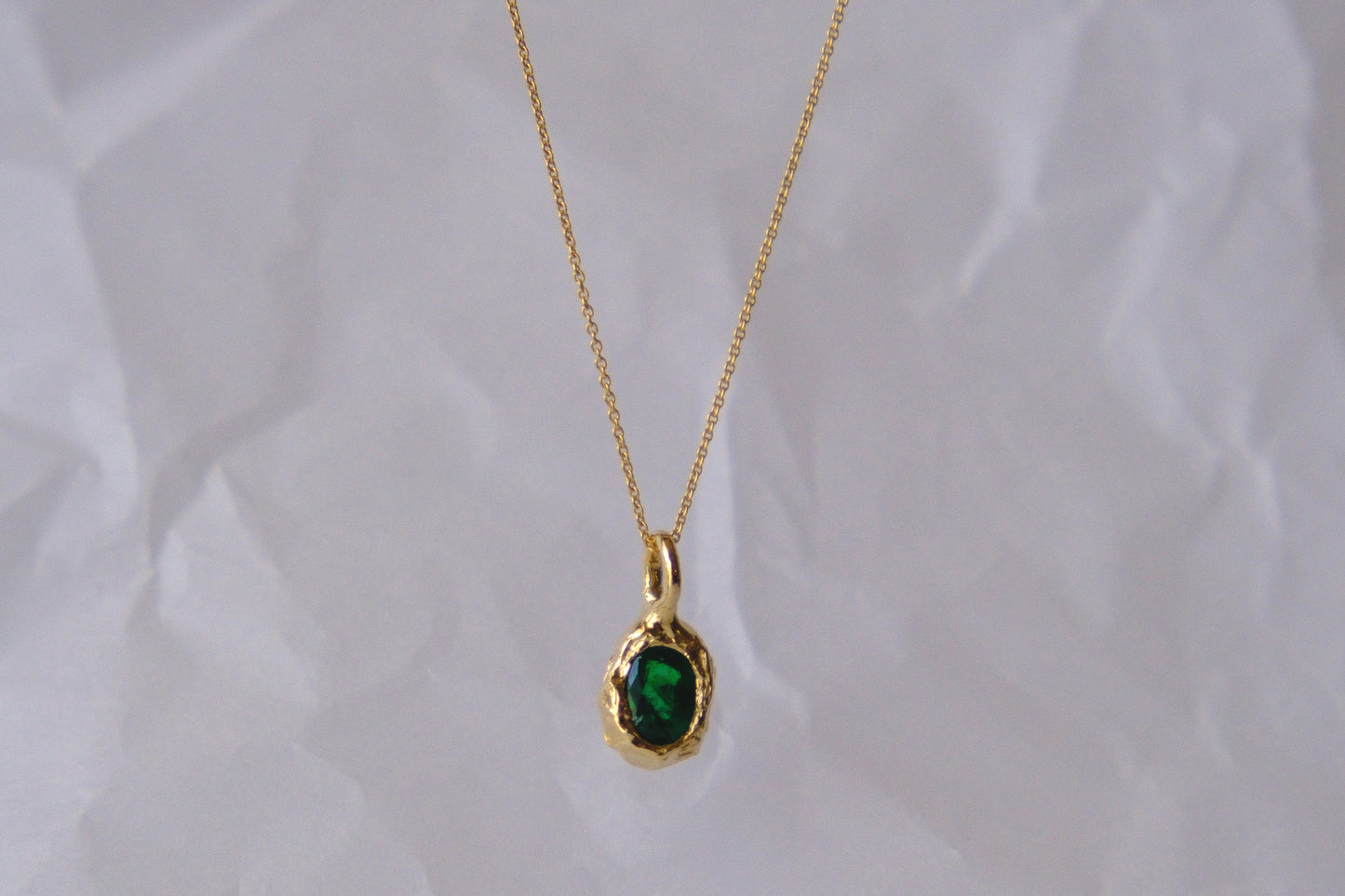 Oval Emerald - Pendant II