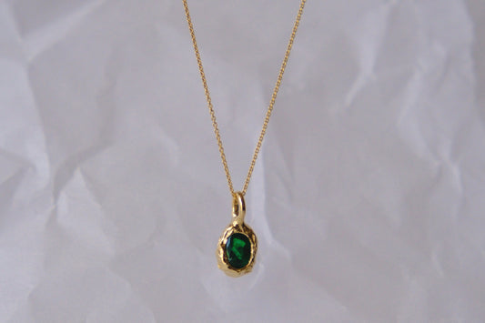 Oval Emerald - Pendant II