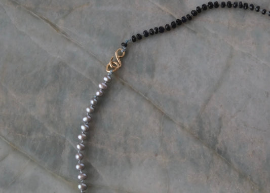 Raw Sapphires & Grey Freshwater Pearl Necklace