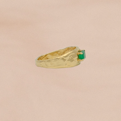 Calypso Ring with Emerald