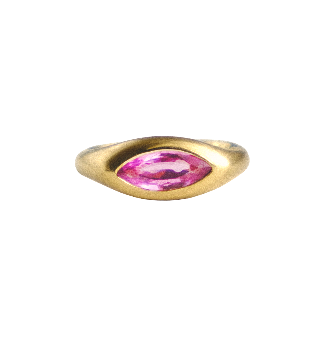 Petra Signet Ring with Pink Sapphire in 18kt Gold