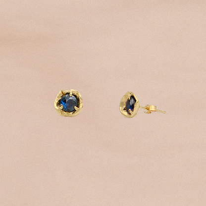 Delle Stud Earrings with Sapphire